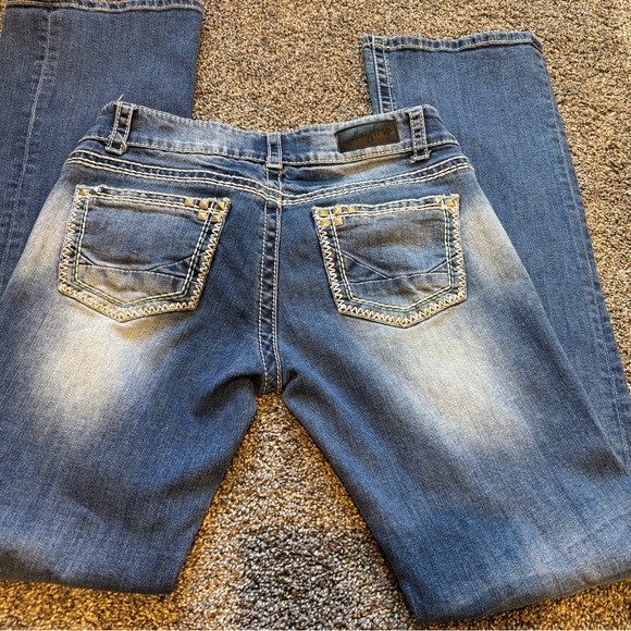 Daytrip Leo Bootcut - Picture 2 of 3